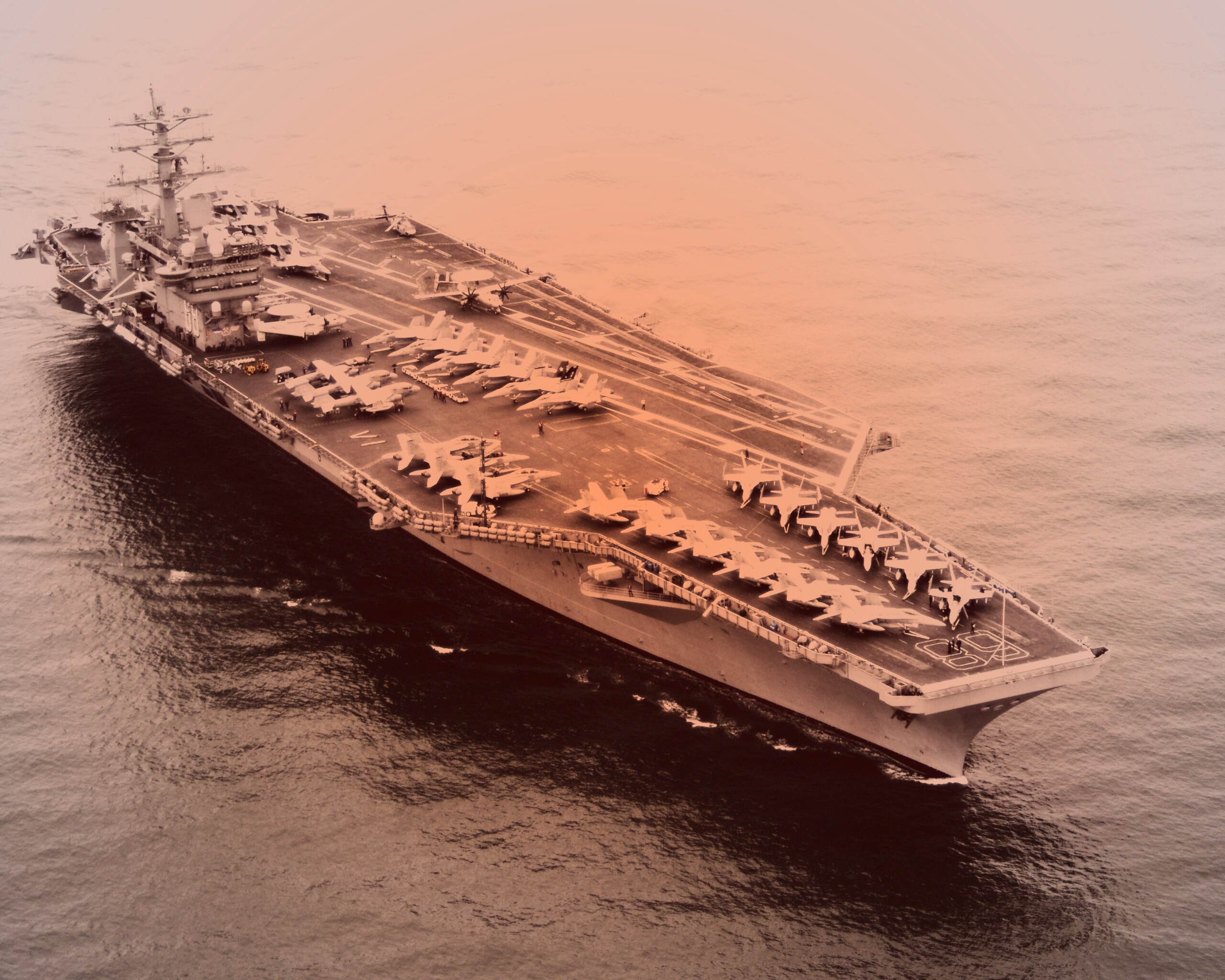 Авианосец в море обои