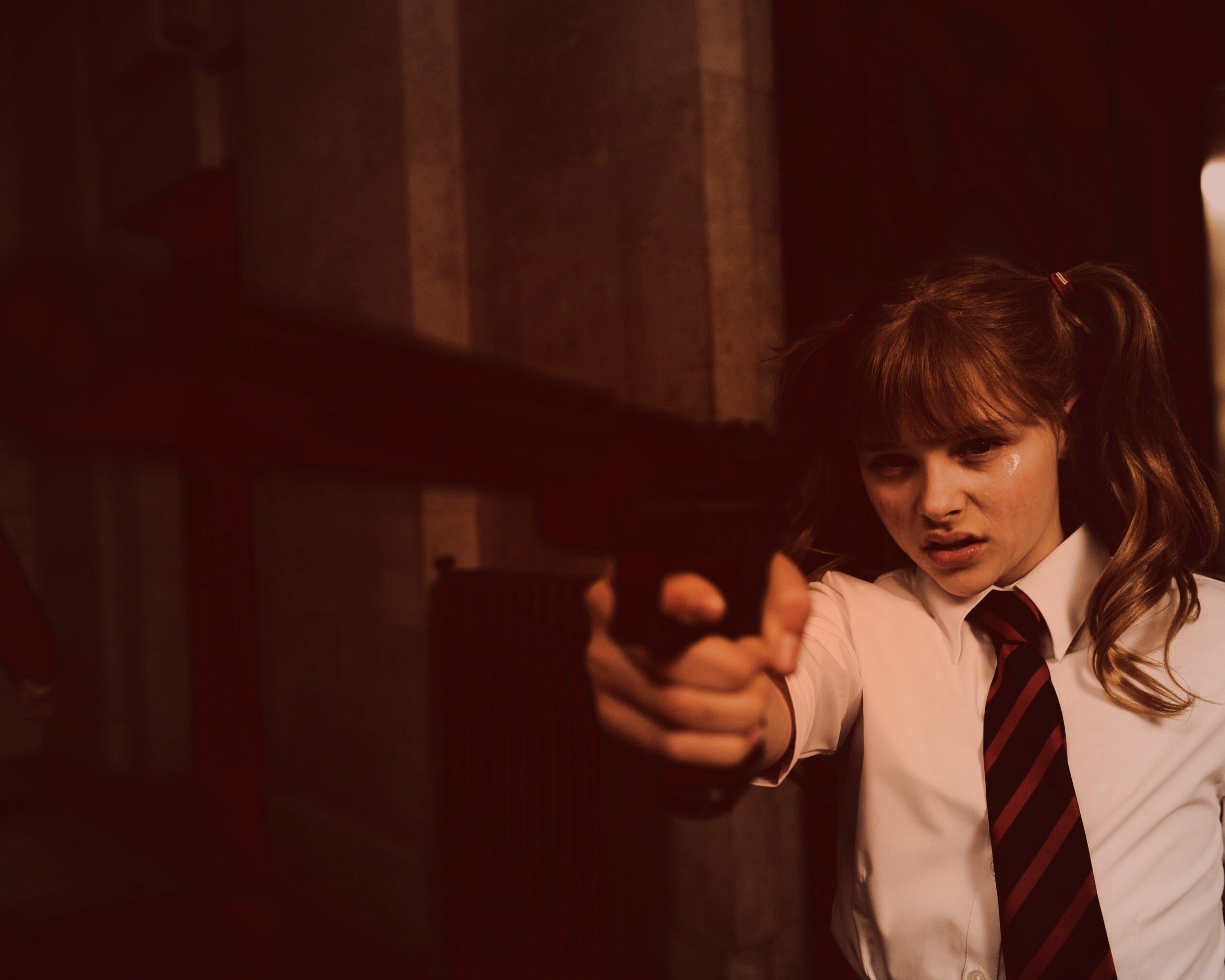 Убивашка с пистолетом обои