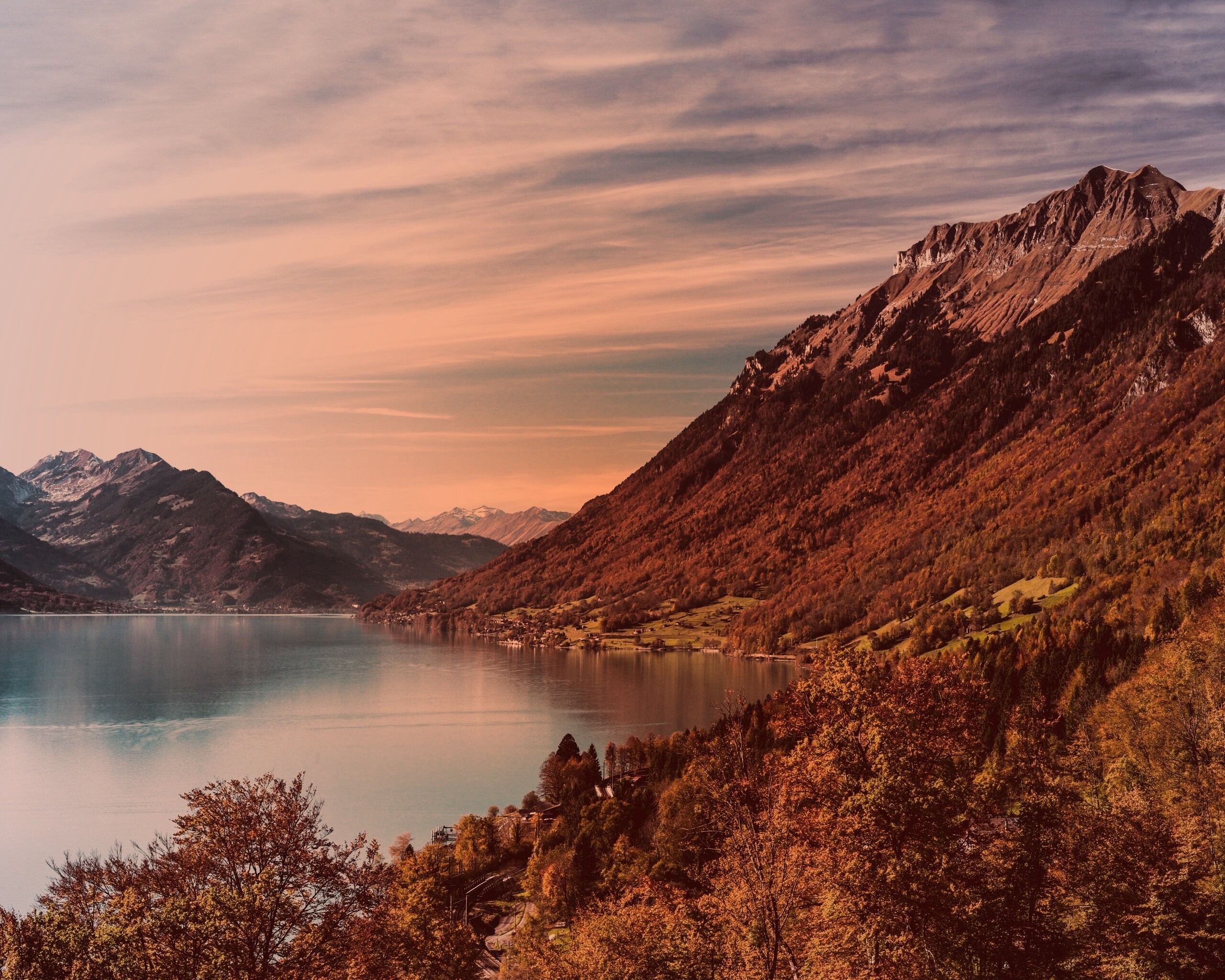 Горное озеро обои