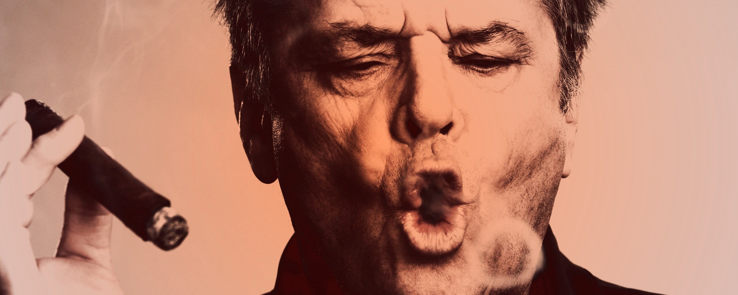 Колечко из дыма обои