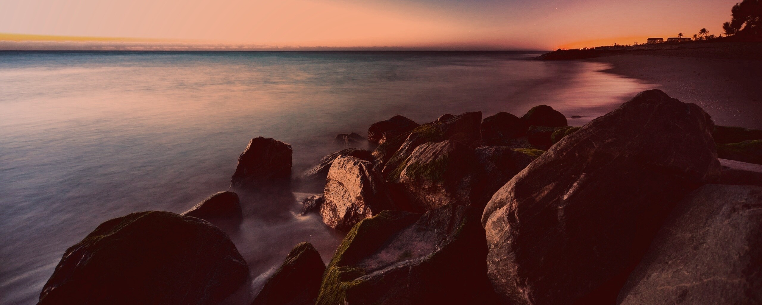 Камни на берегу обои