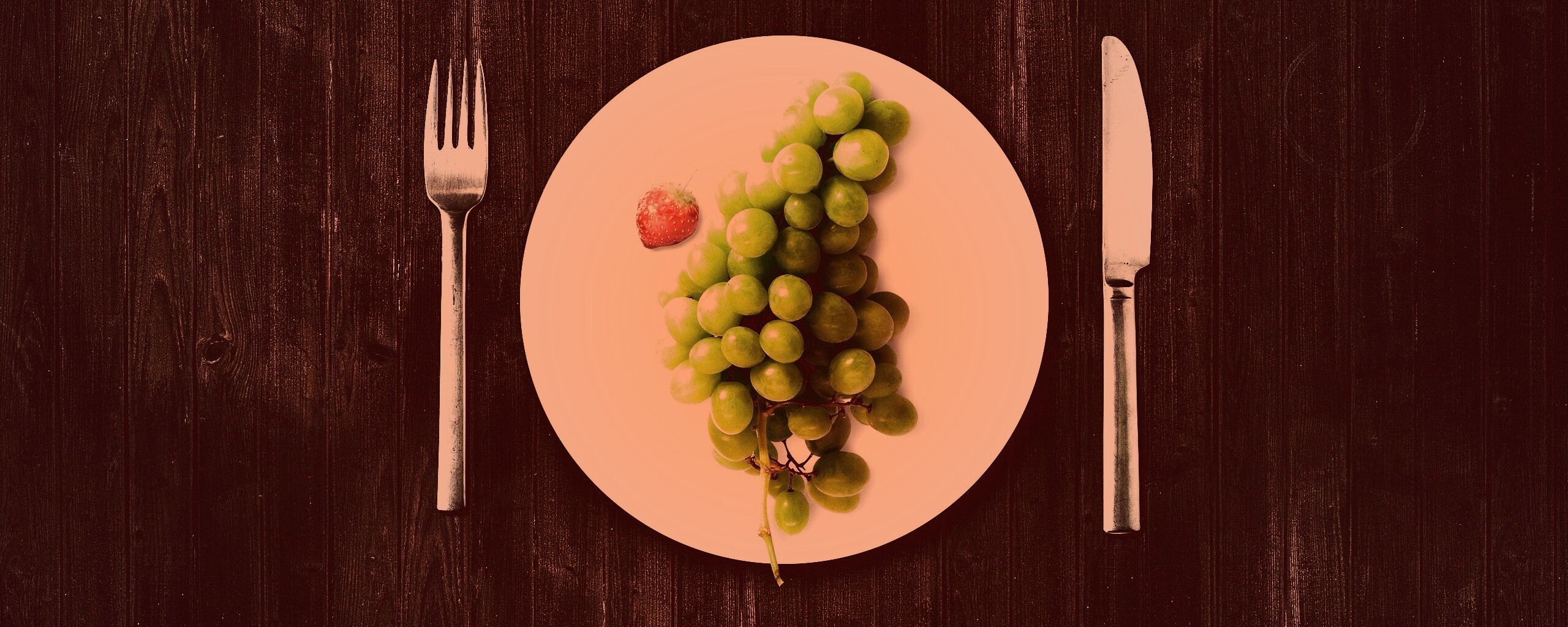 Виноград с клубникой обои