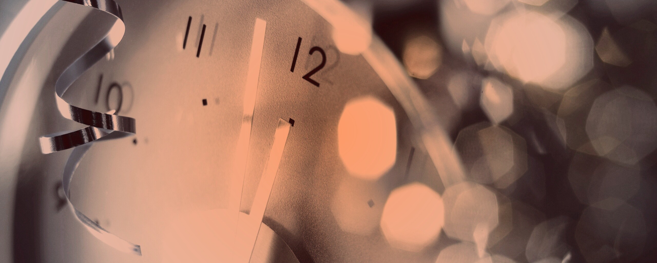 Часы в ожидании нового года обои