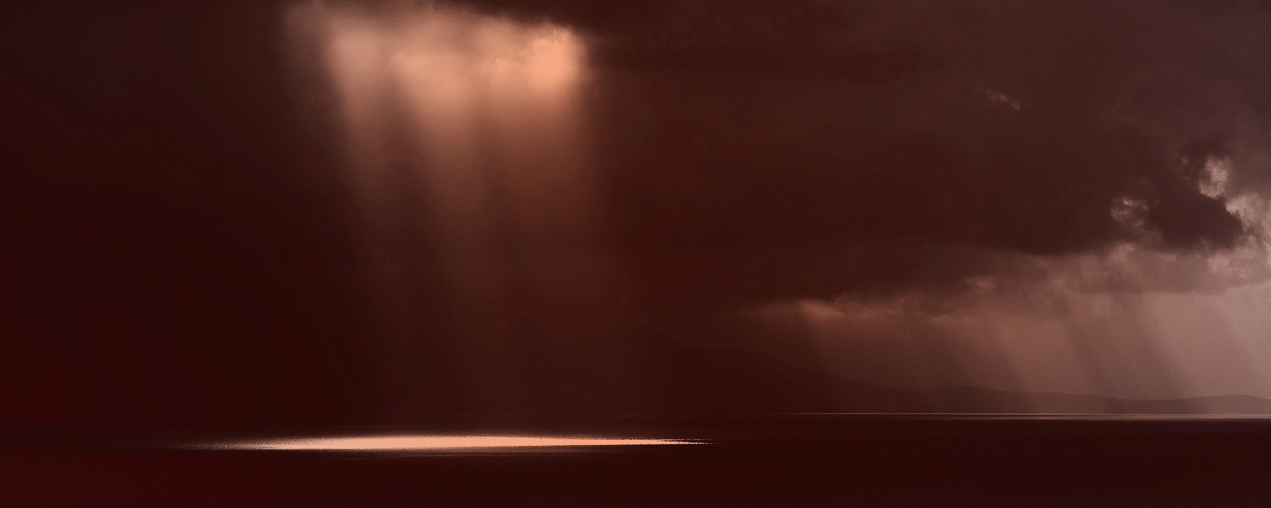 Сквозь тучи обои