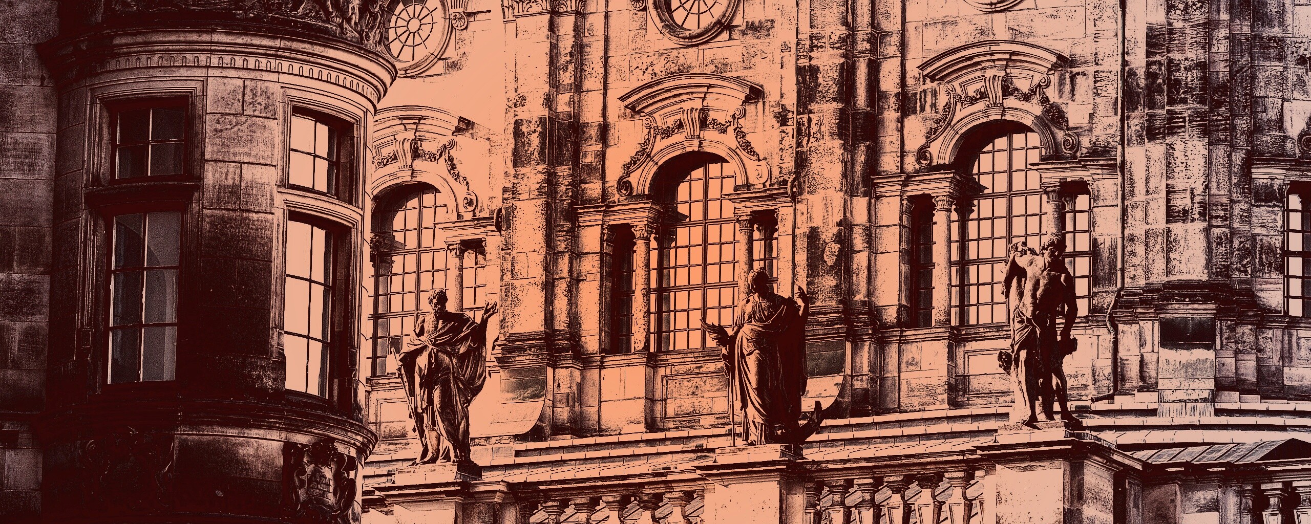 Hofkirche в Дрездене обои