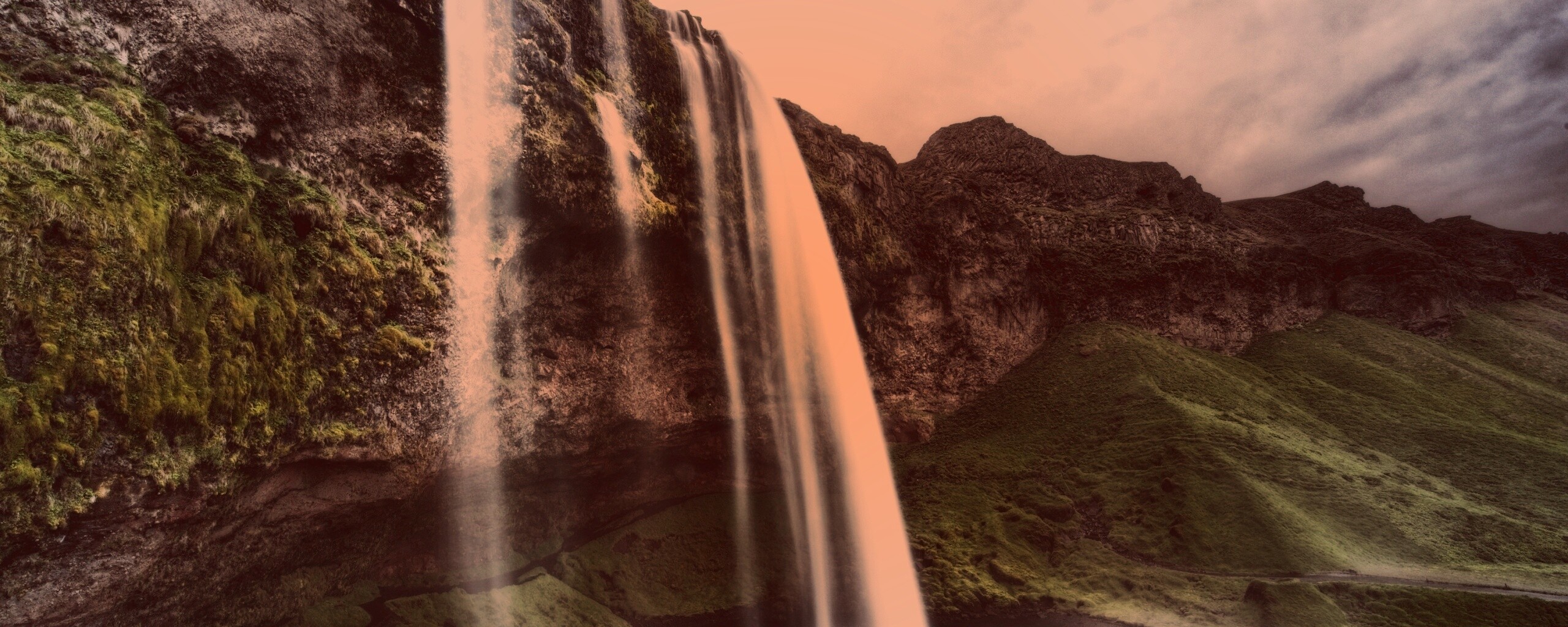 Нарисованный водопад обои