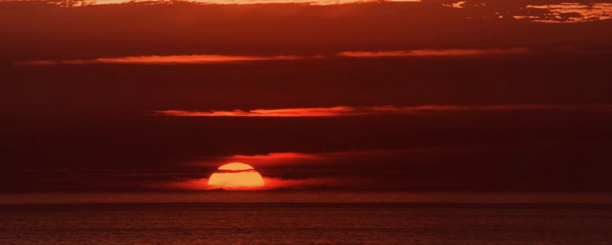 Закат в море обои