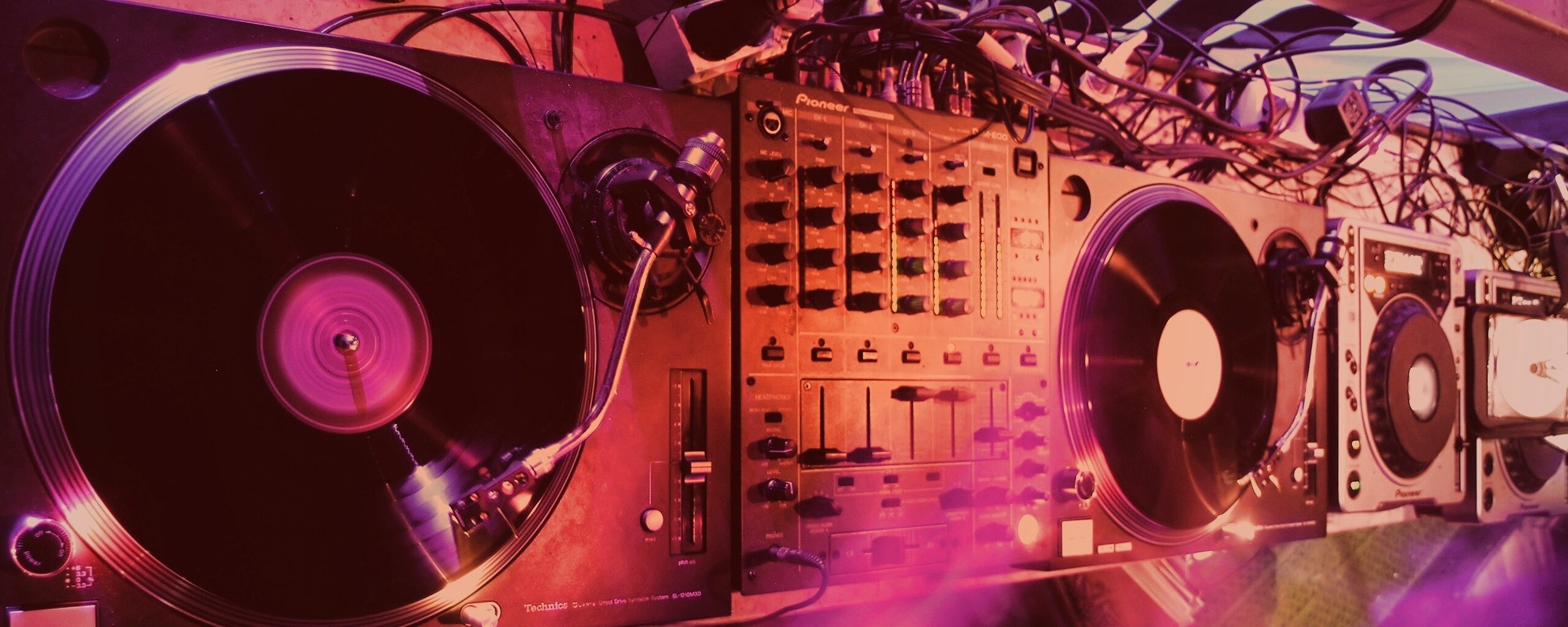 Диджейский пульт обои