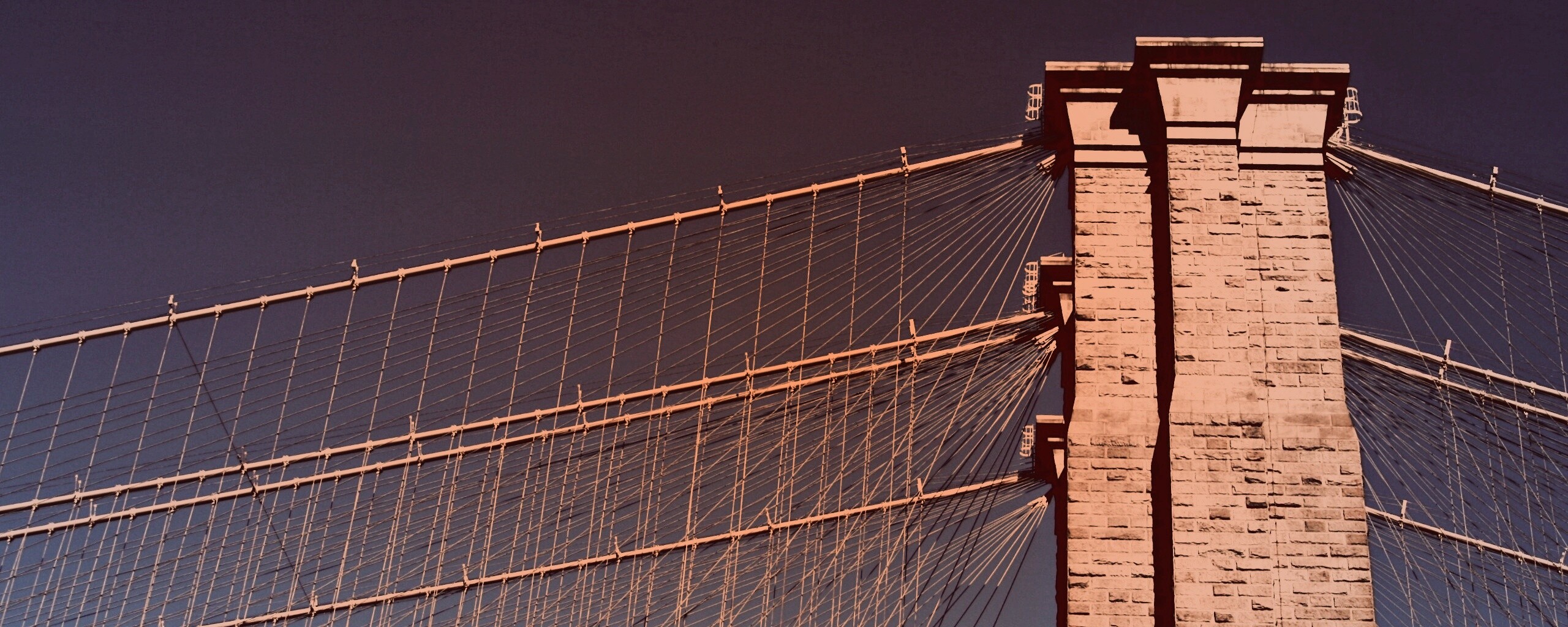 Одна из арок Бруклинского Моста обои