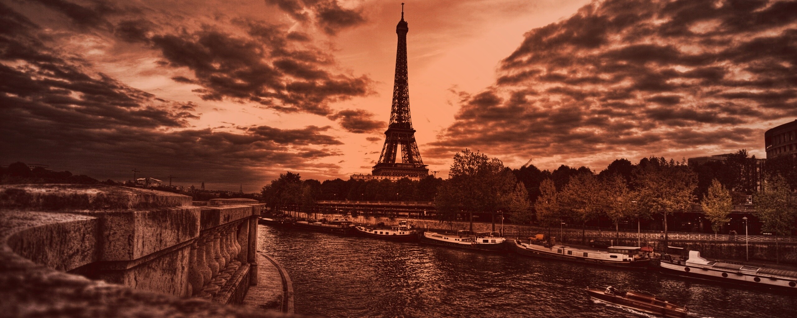 Башня Эйфеля в Париже обои