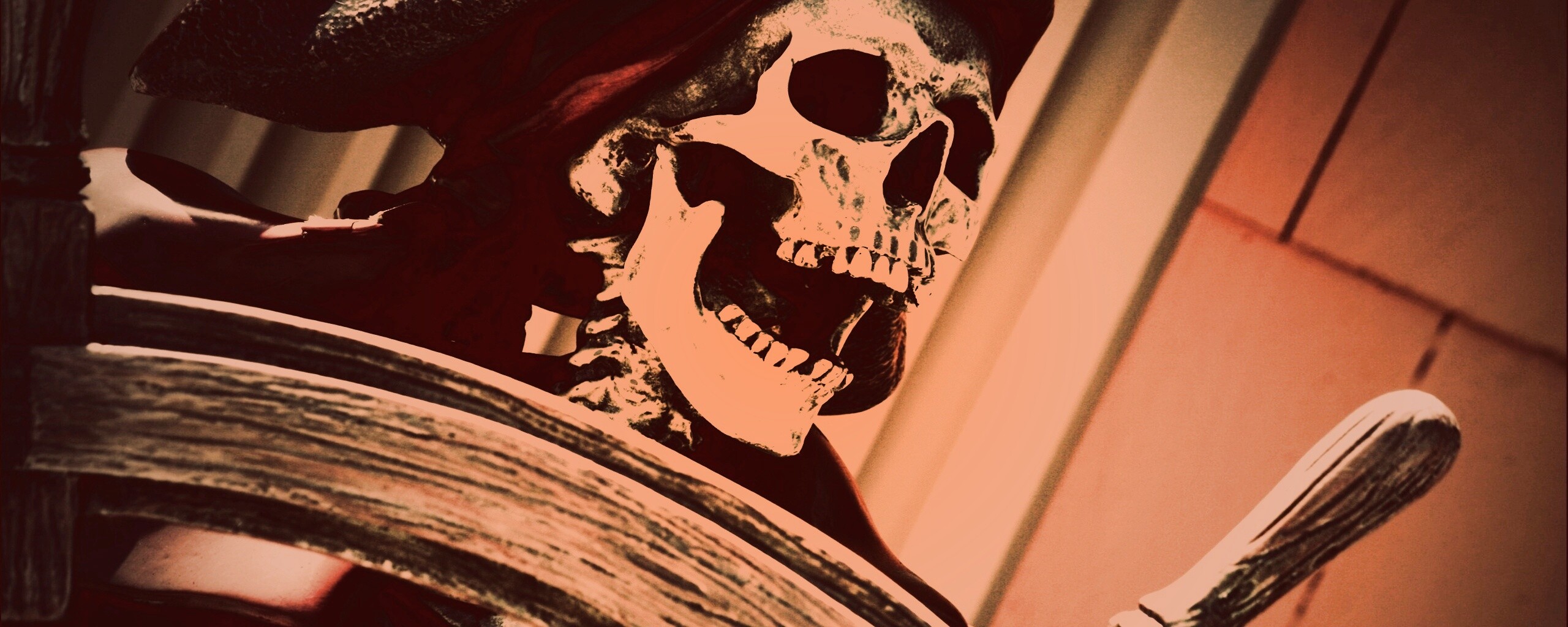 Скелет пирата за штурвалом обои