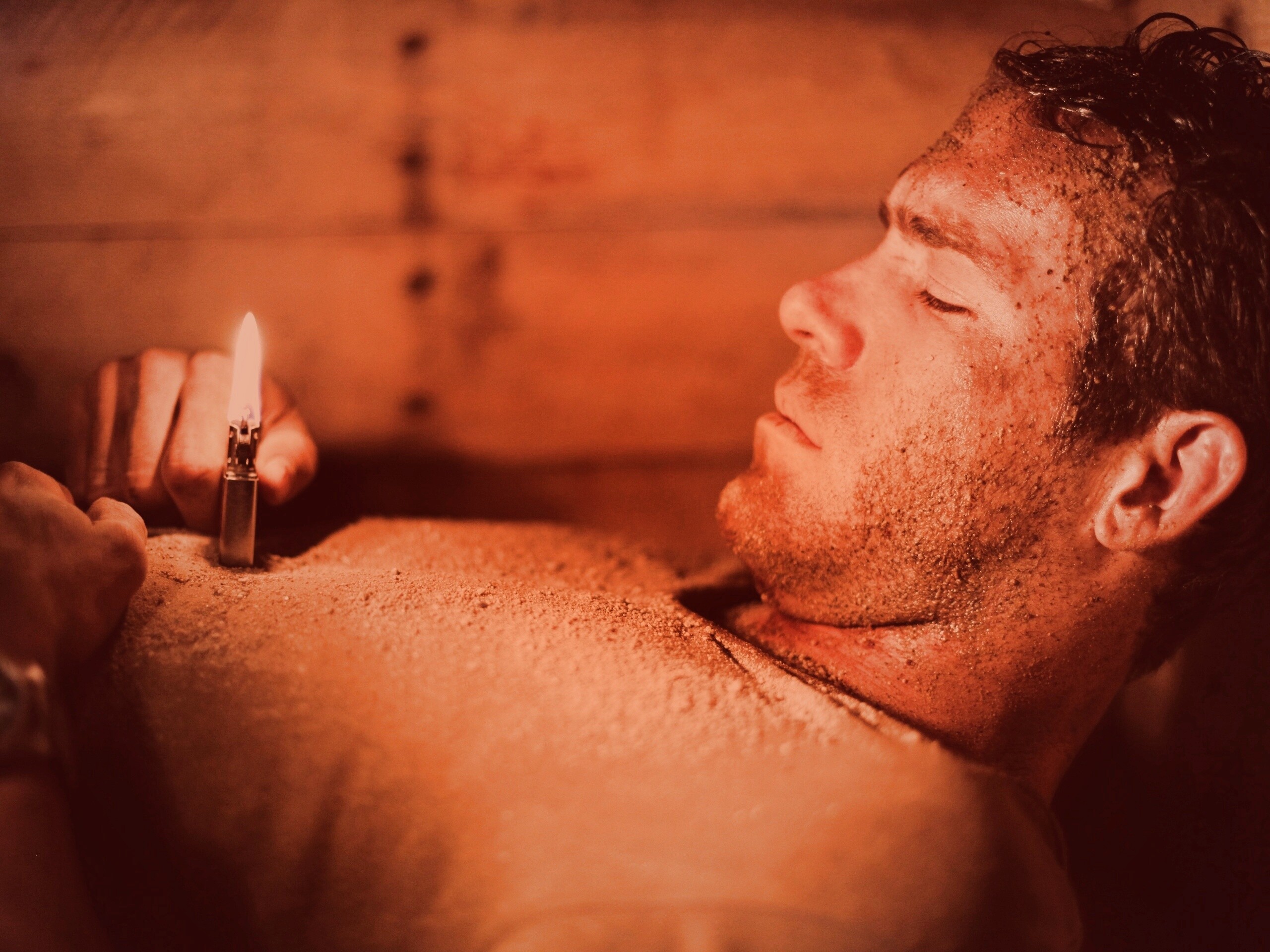 Кадр из фильма Погребенный заживо  обои