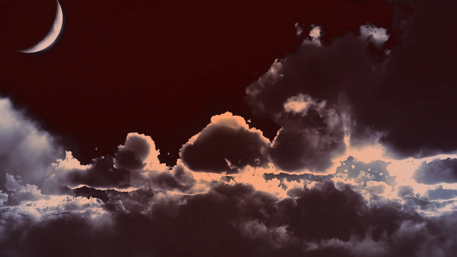 Облака и луна в ночном небе обои
