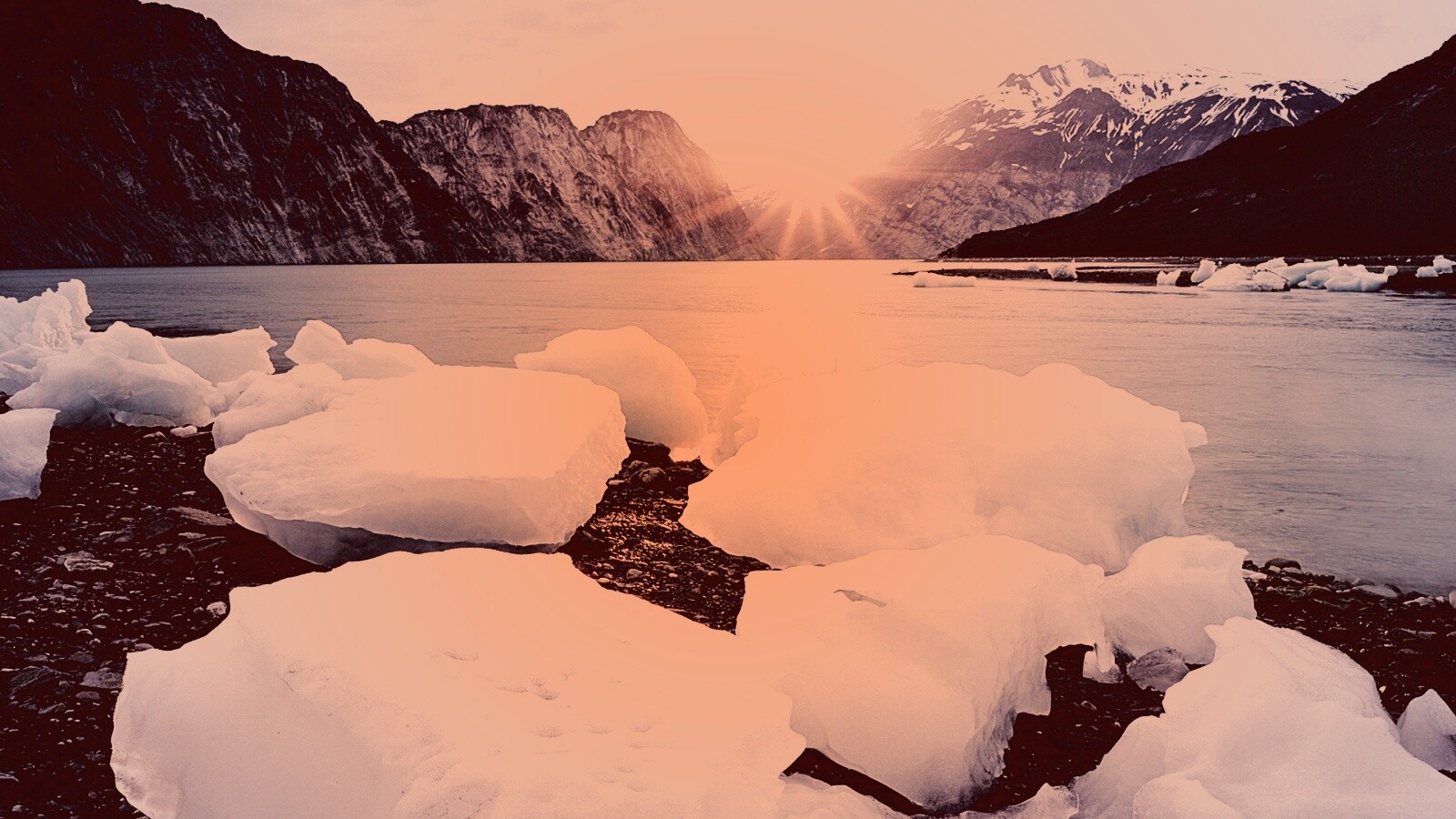 Зимнее горное озеро обои