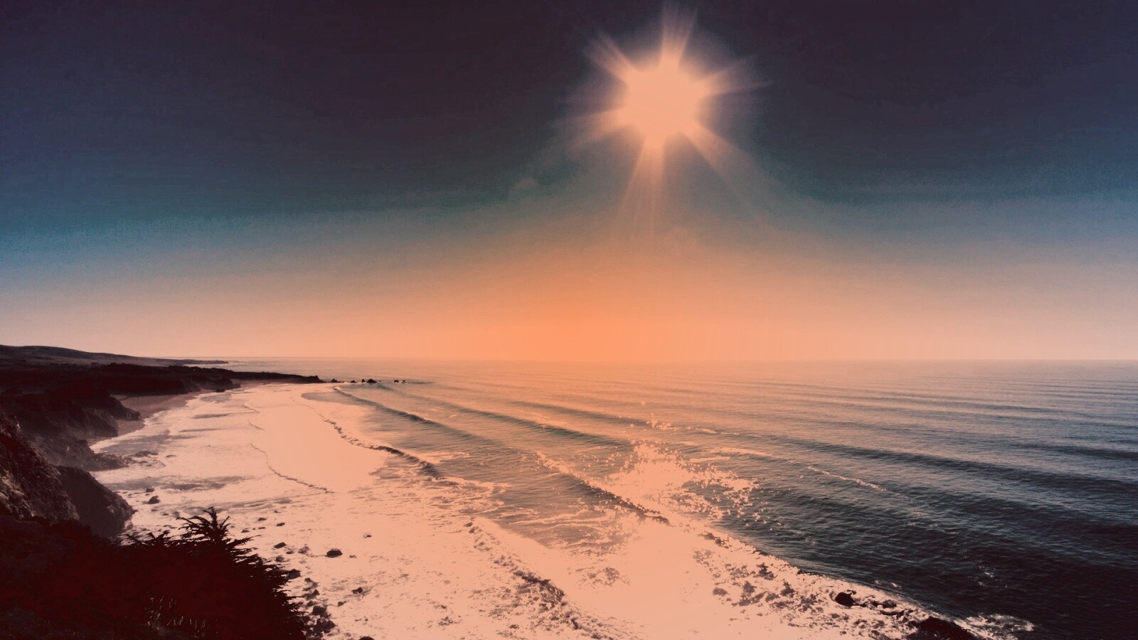 Солнце над морем обои