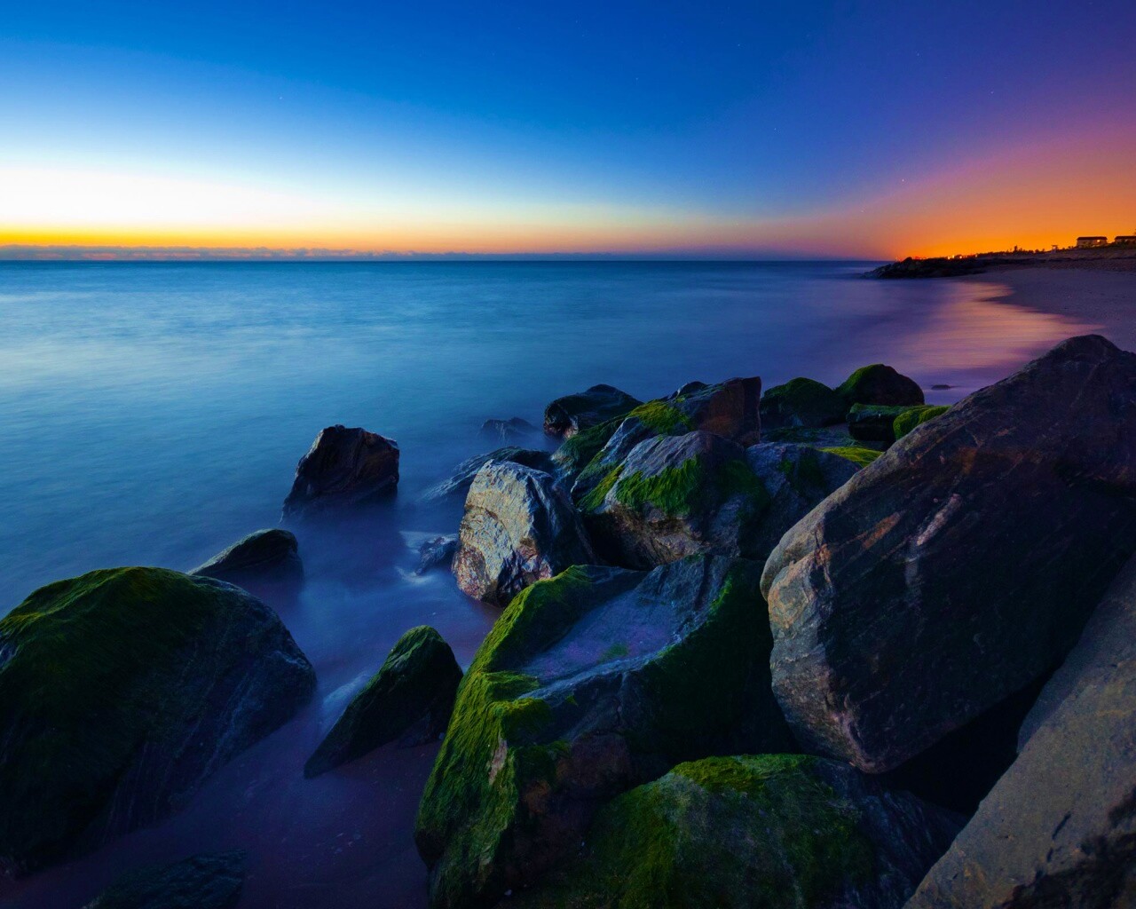 Камни на берегу обои