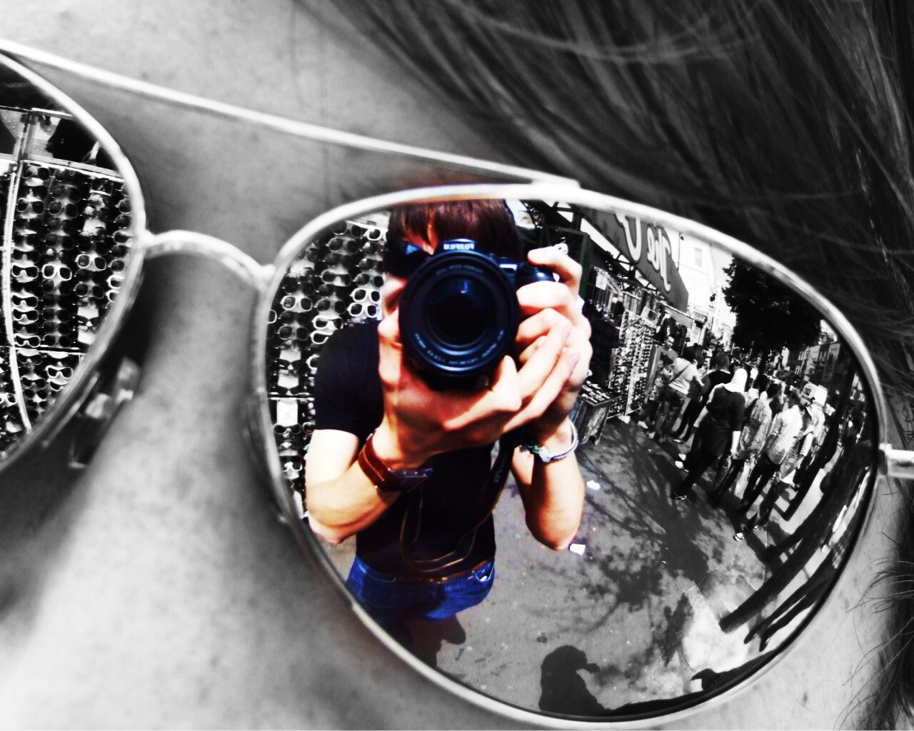 В очках обои