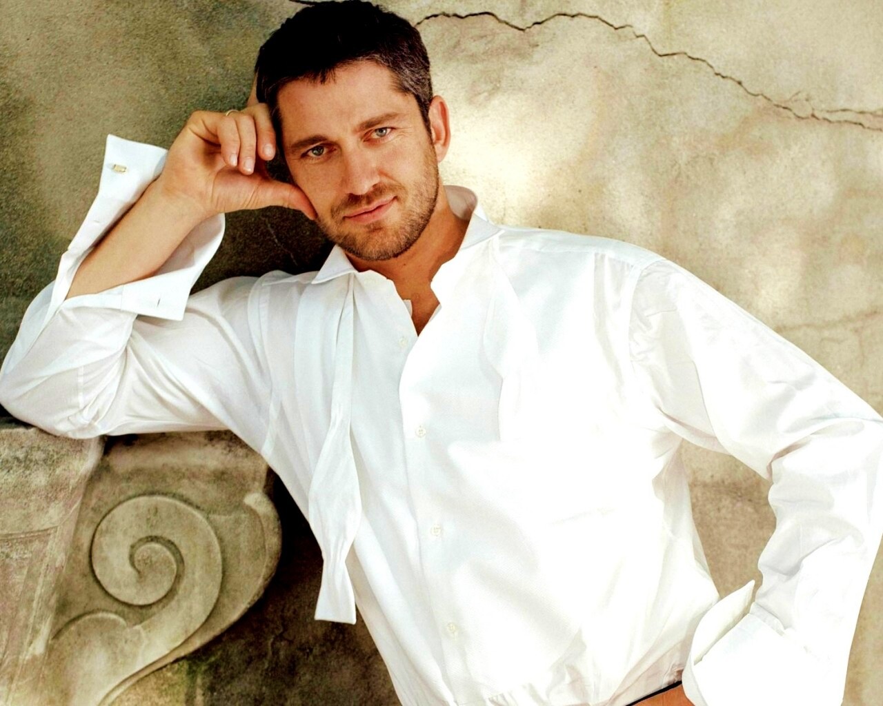 Джерард Батлер обои