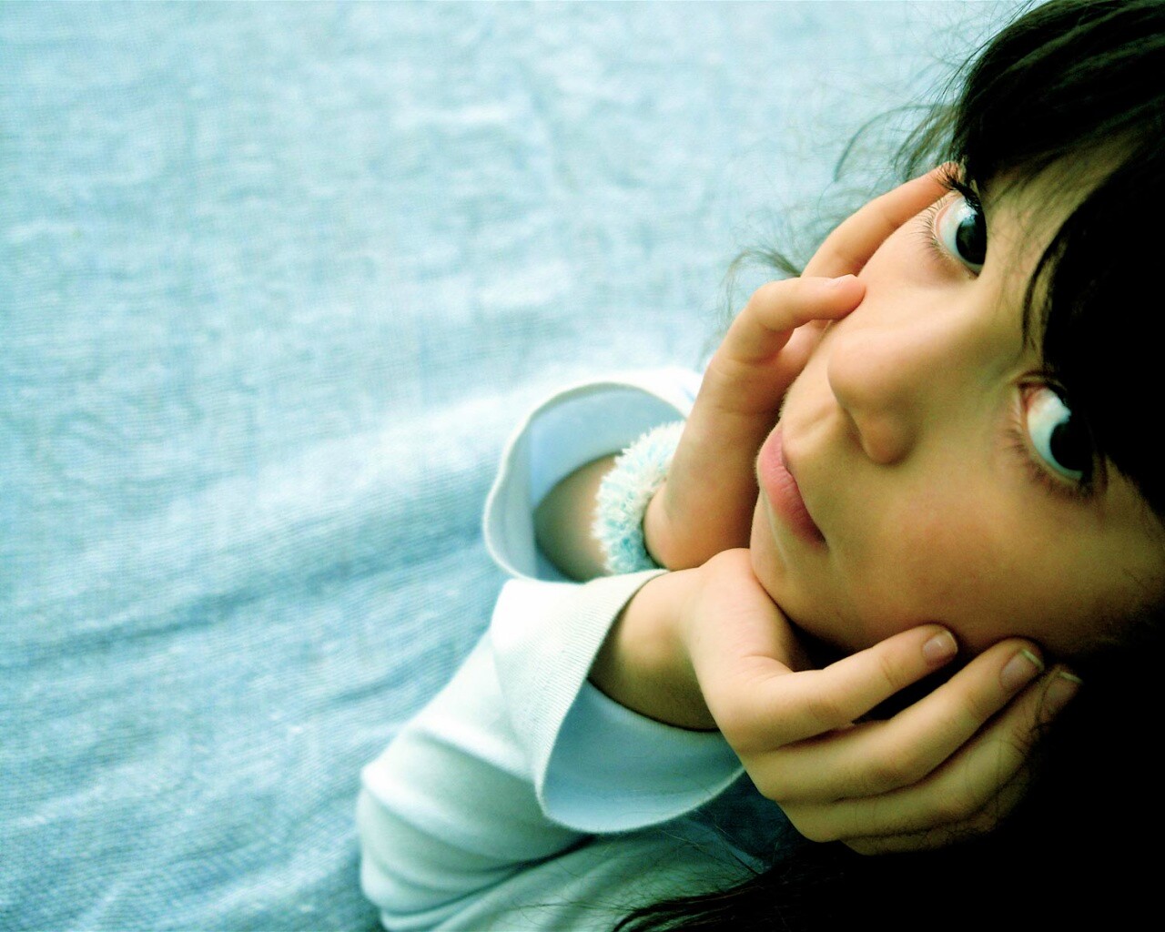 Девочка обои