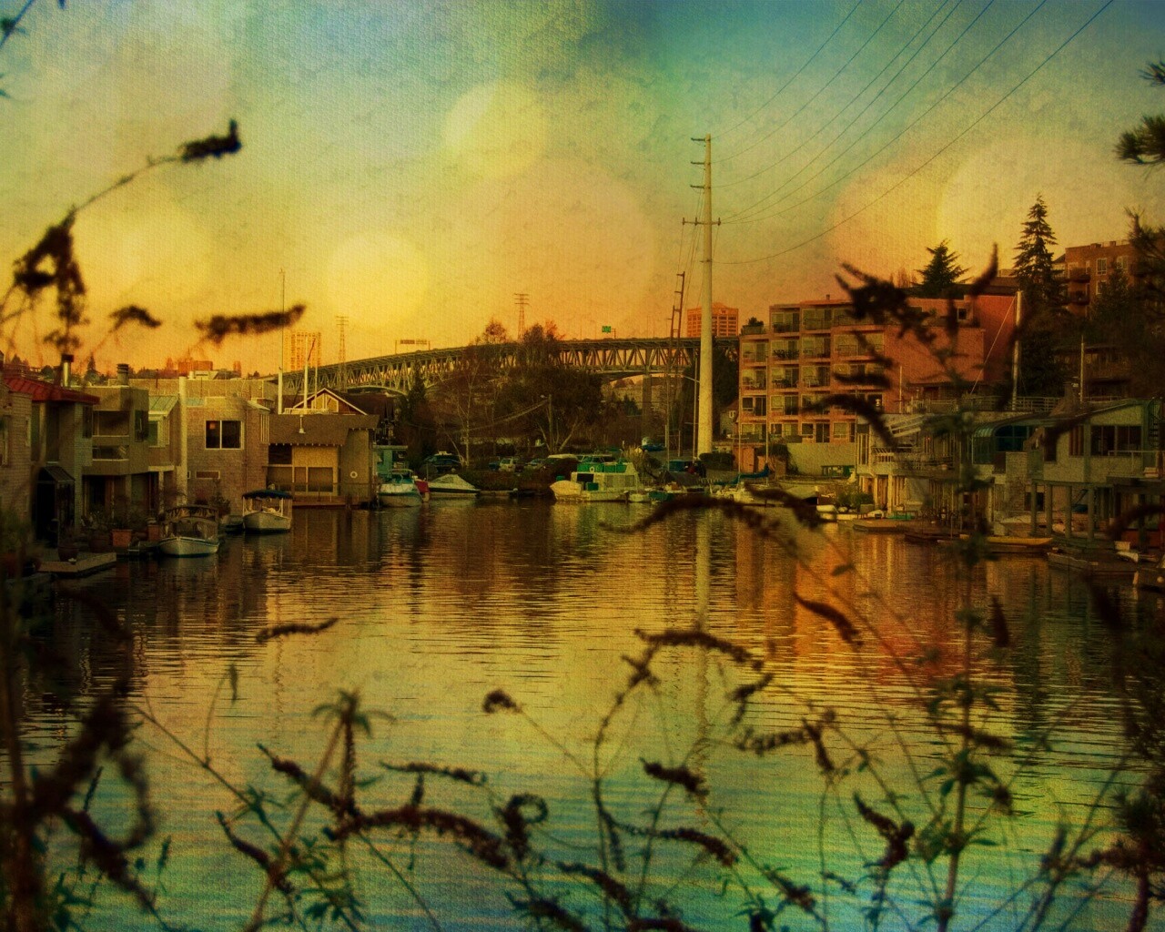 Городок на реке обои