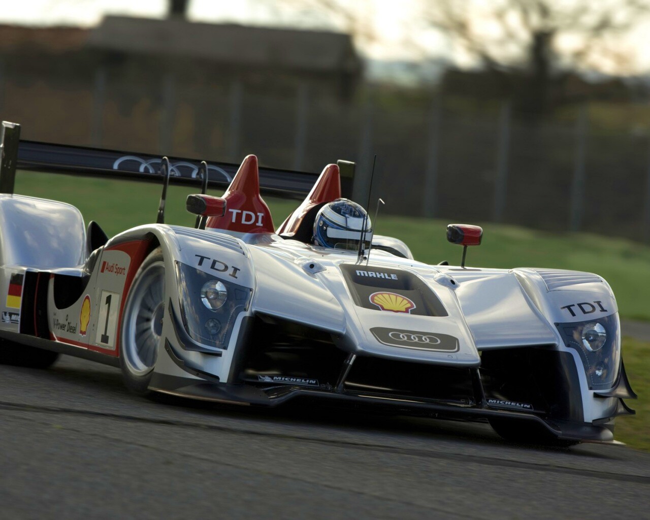 Болид ауди обои