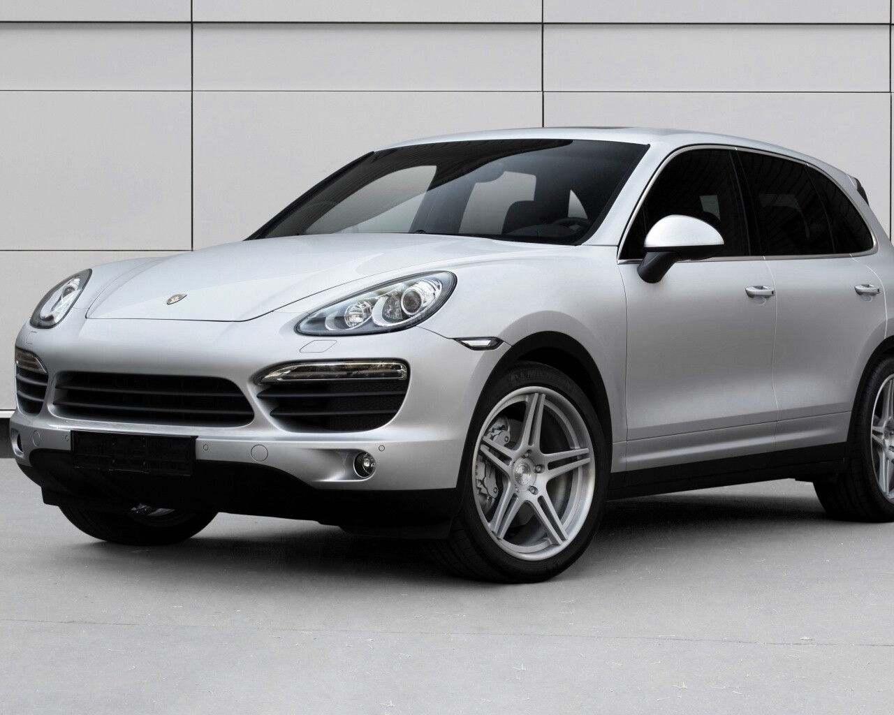 Кроссовер Porsche обои