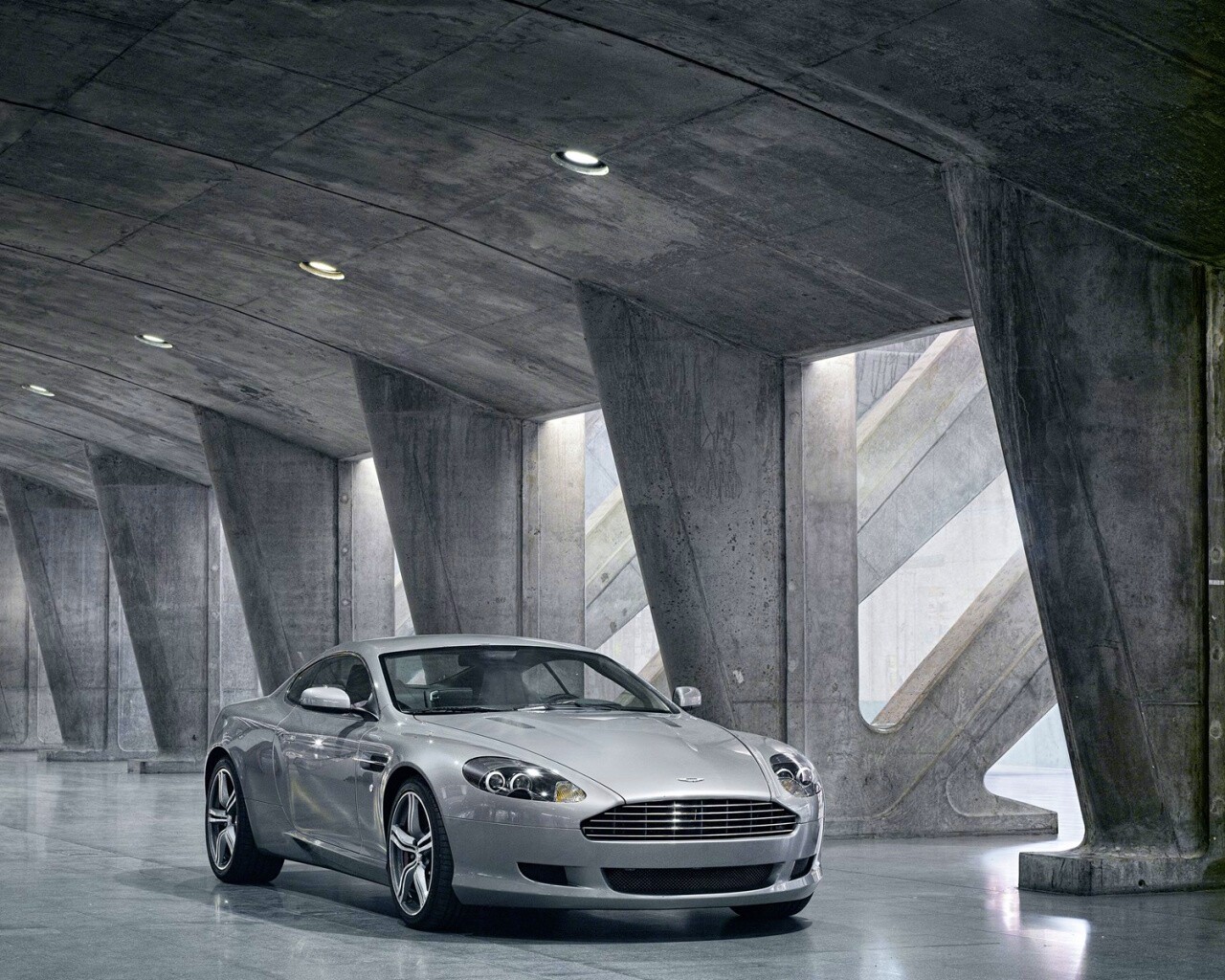 Aston Martin обои