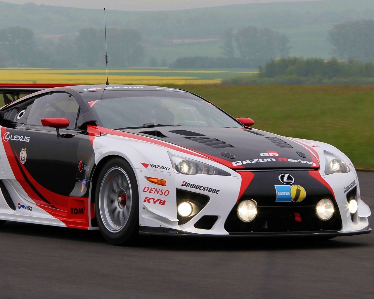 Гоночный Лексус обои