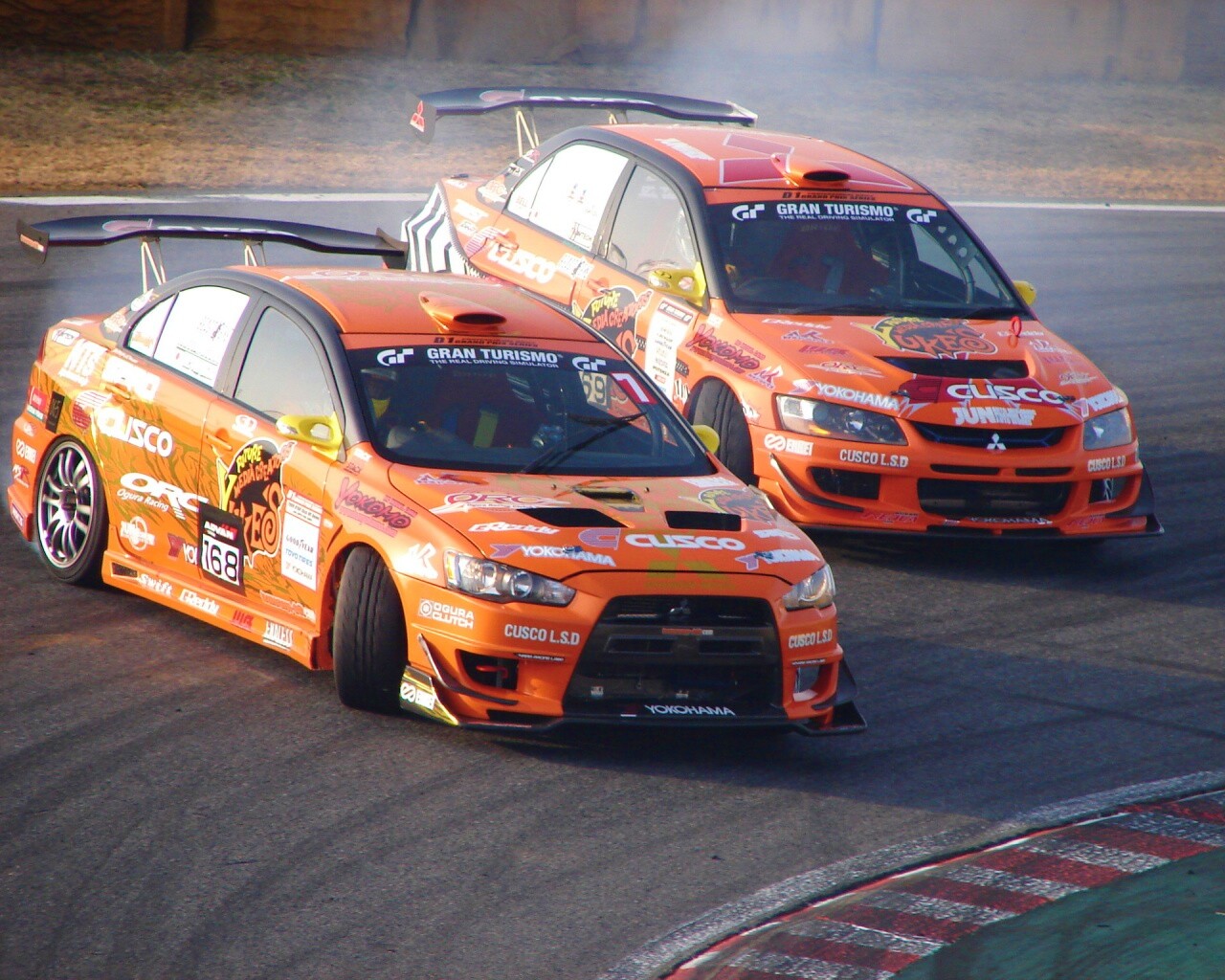 Mitsubishi Lancer  обои