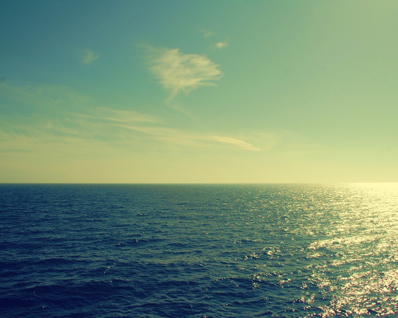 Бескрайнее море обои