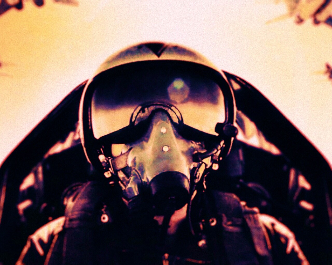 Пилот истребителя обои