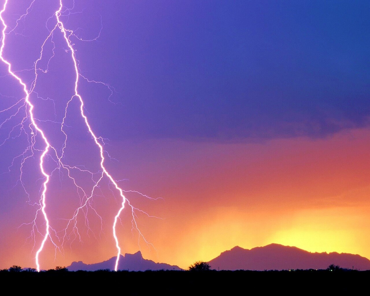 Двойная молния обои