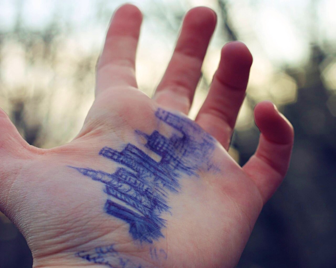 Город на ладони обои