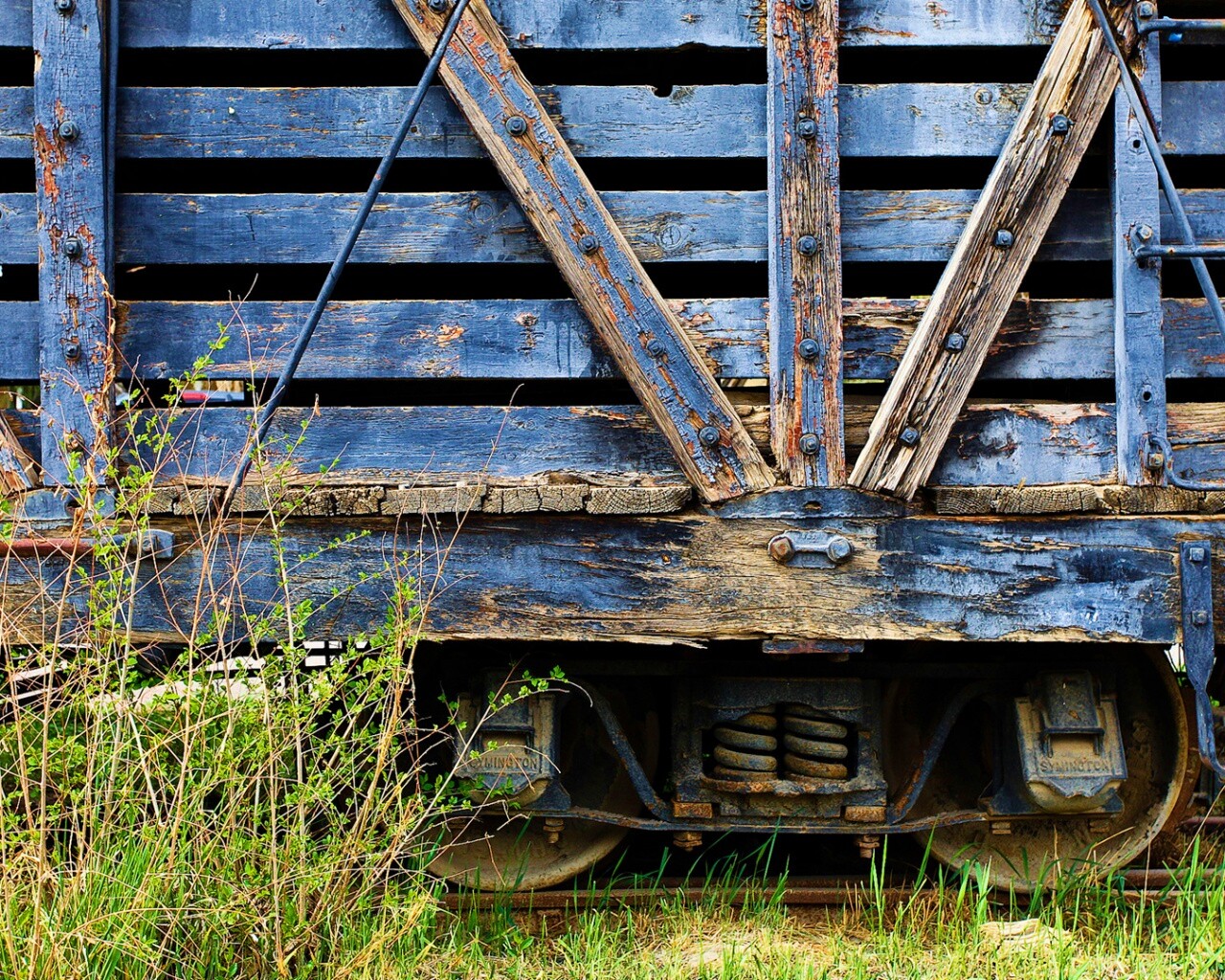 Старый грузовой вагон обои