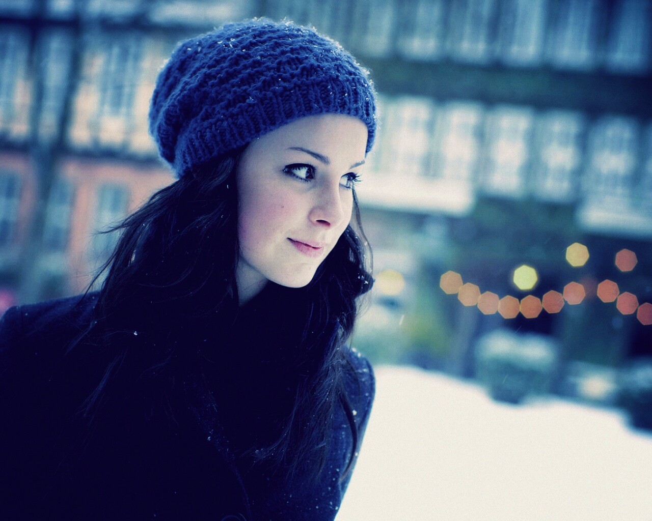 Девушка зимой обои