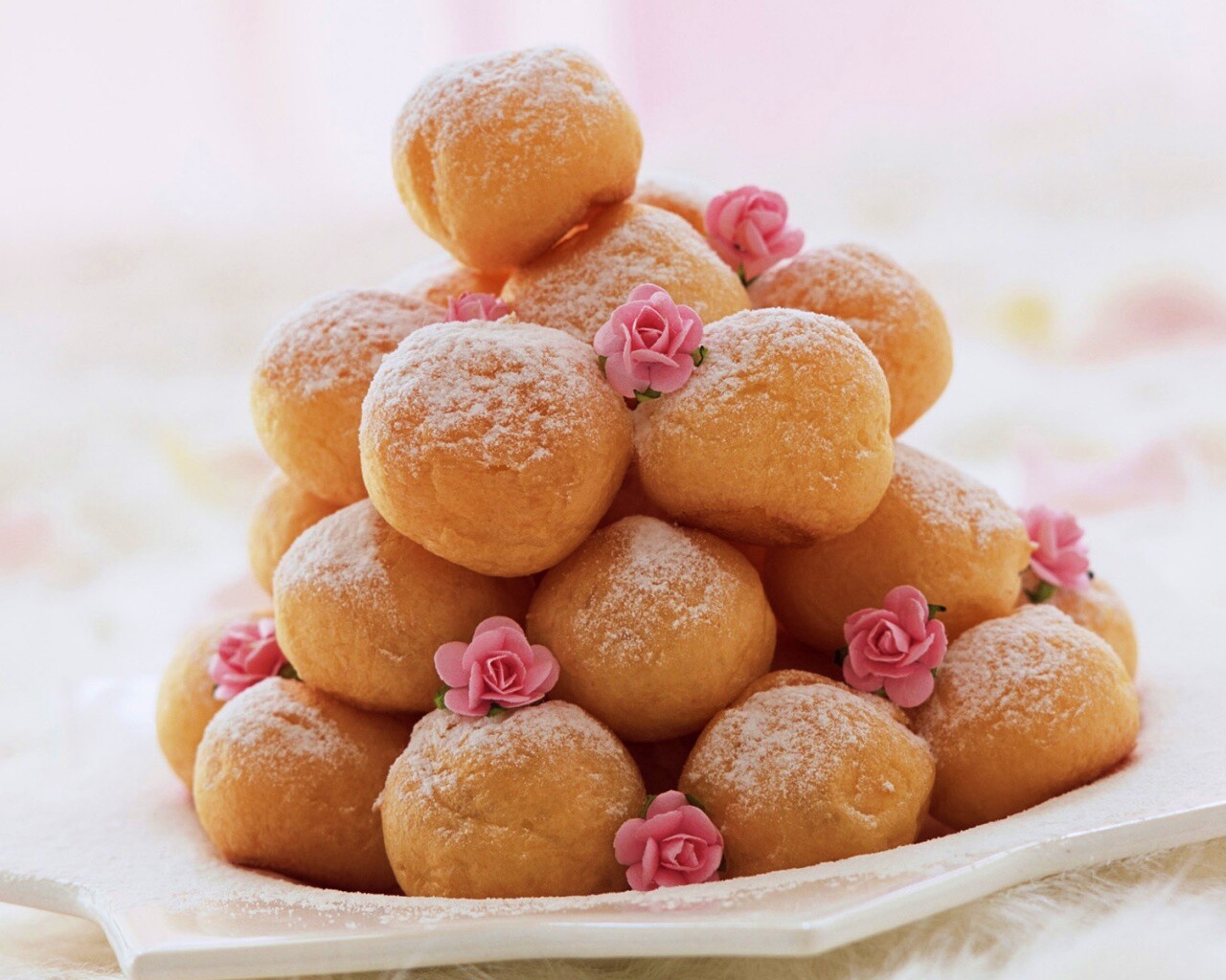 Круглые пироженки обои