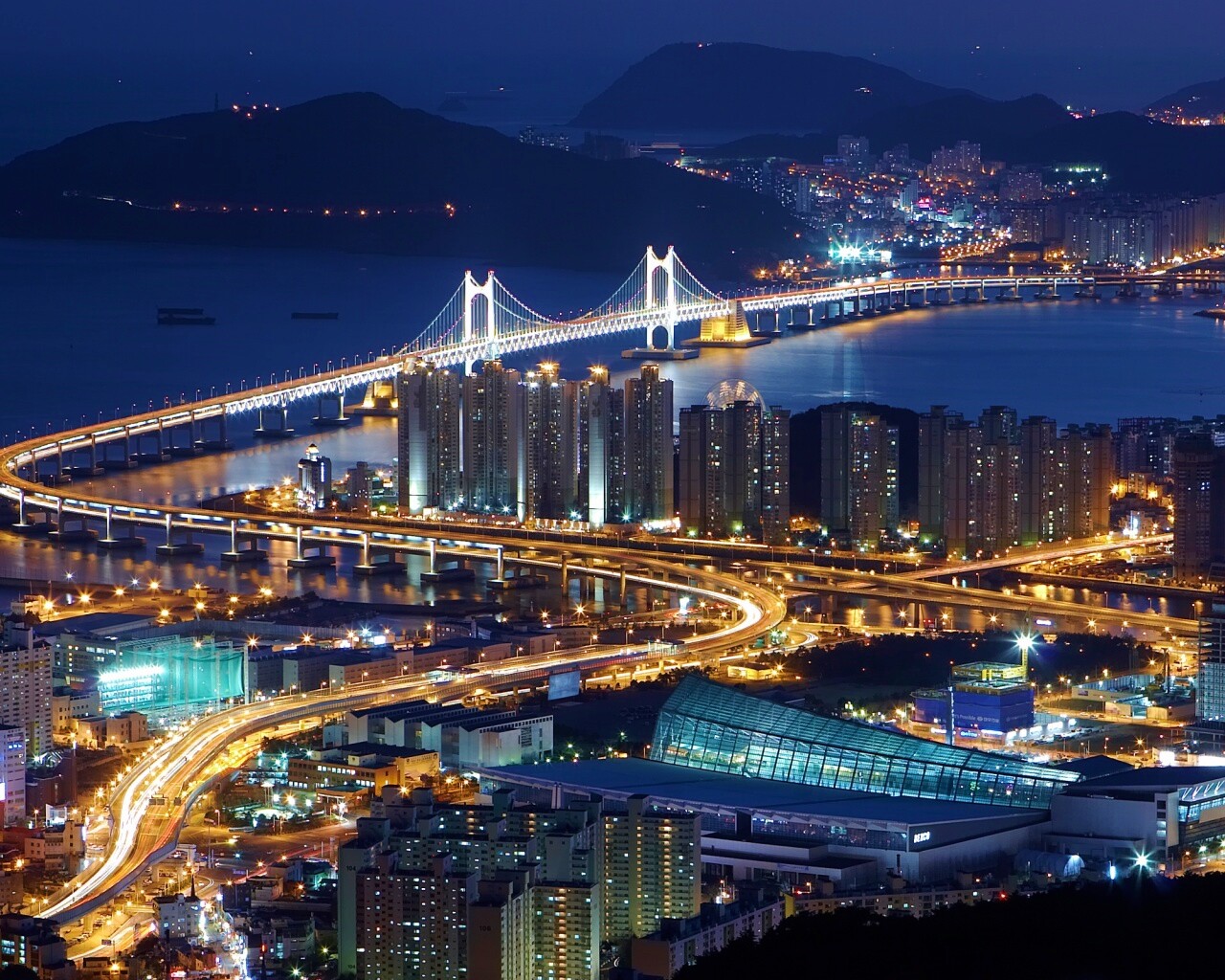 Ночной город обои