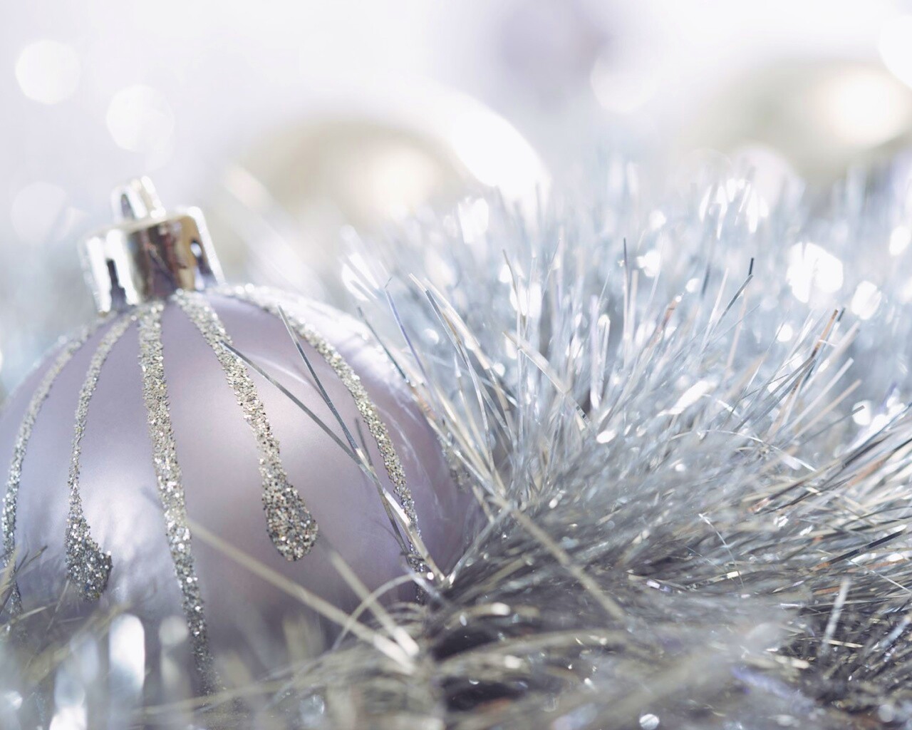 Новогонее украшение обои