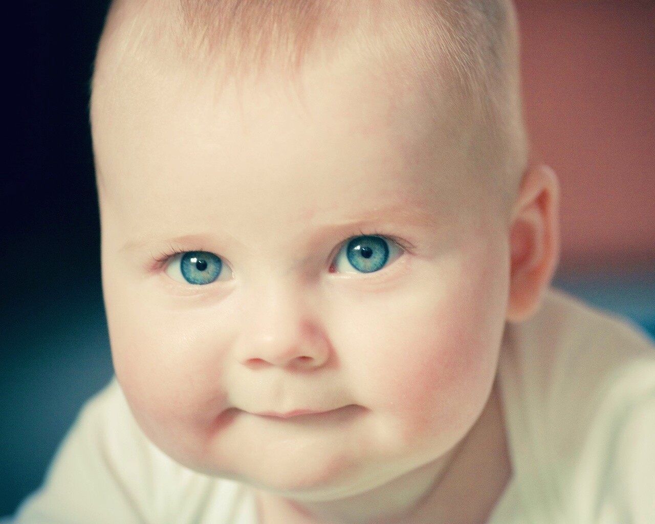 Прелестное дитя обои