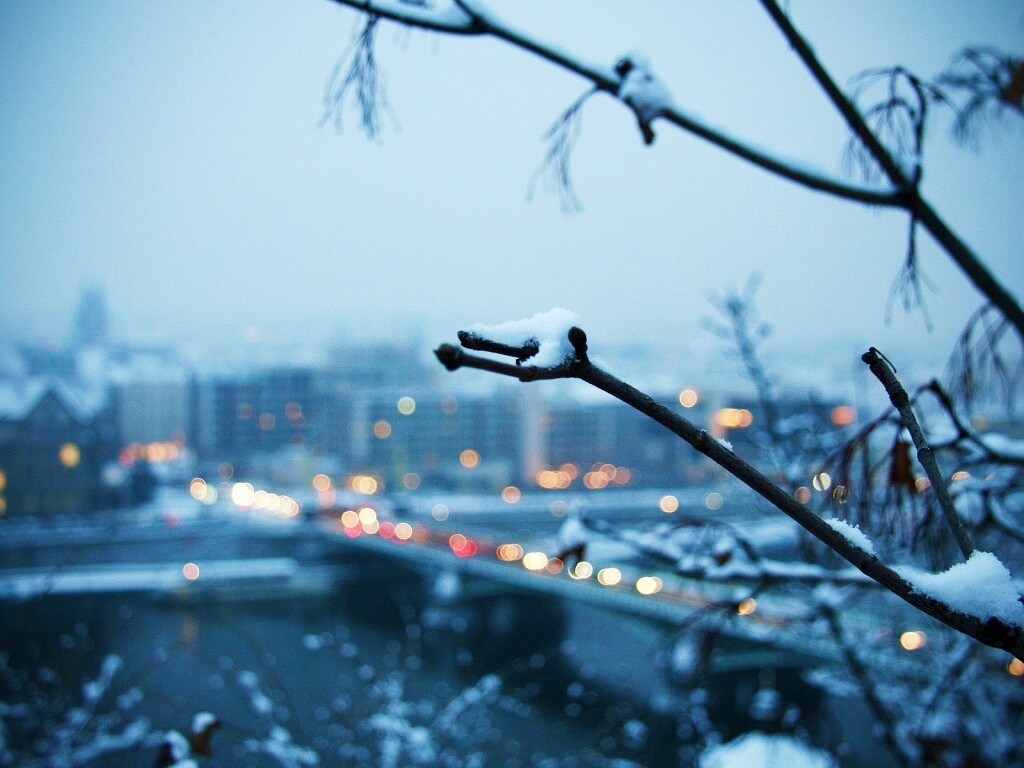 Зима в городе обои