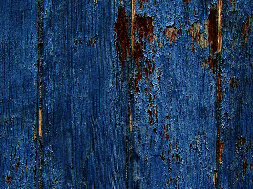 Облупившаяся синяя краска обои