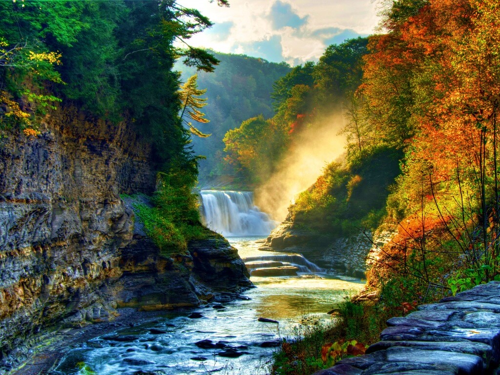 Скалистый водопад обои