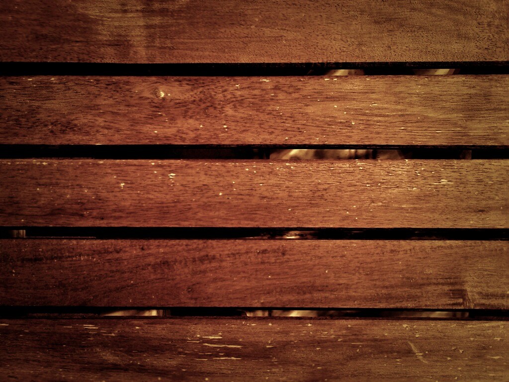 Щели между досок обои