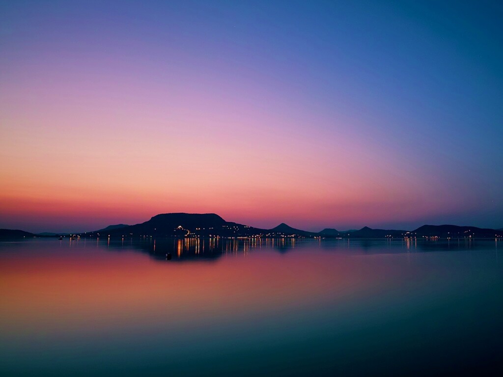 Город на том берегу обои