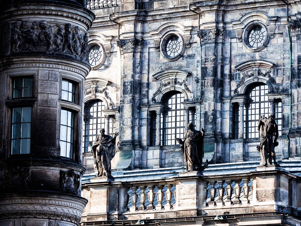 Hofkirche в Дрездене обои