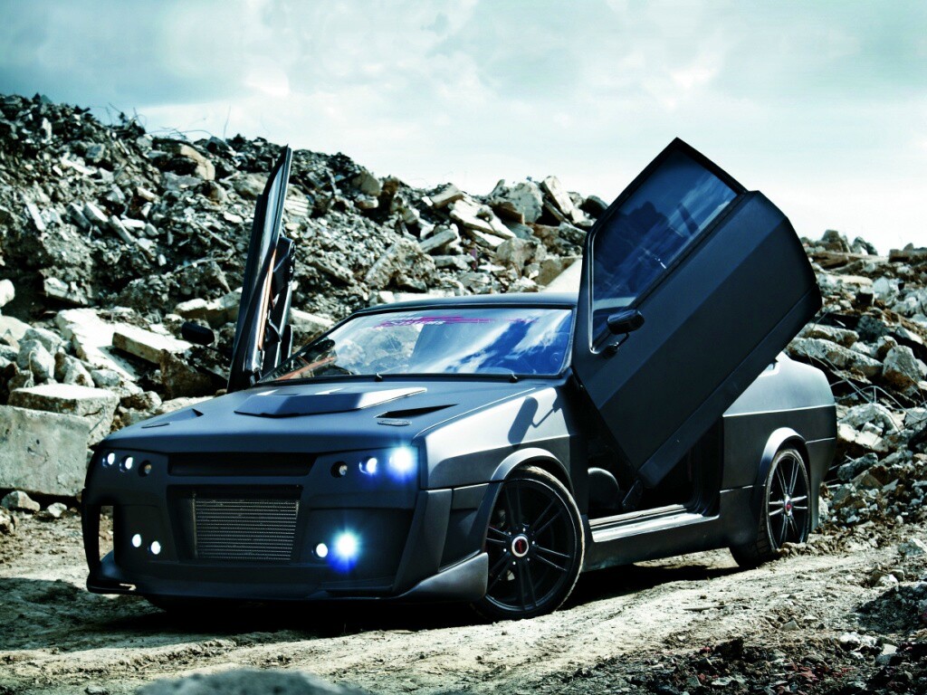 Тюнингованный ваз 21099 обои