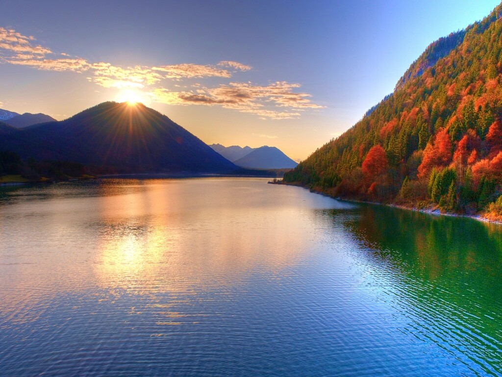 Закат в горах обои