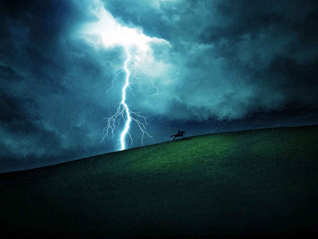 Всадник в буре обои