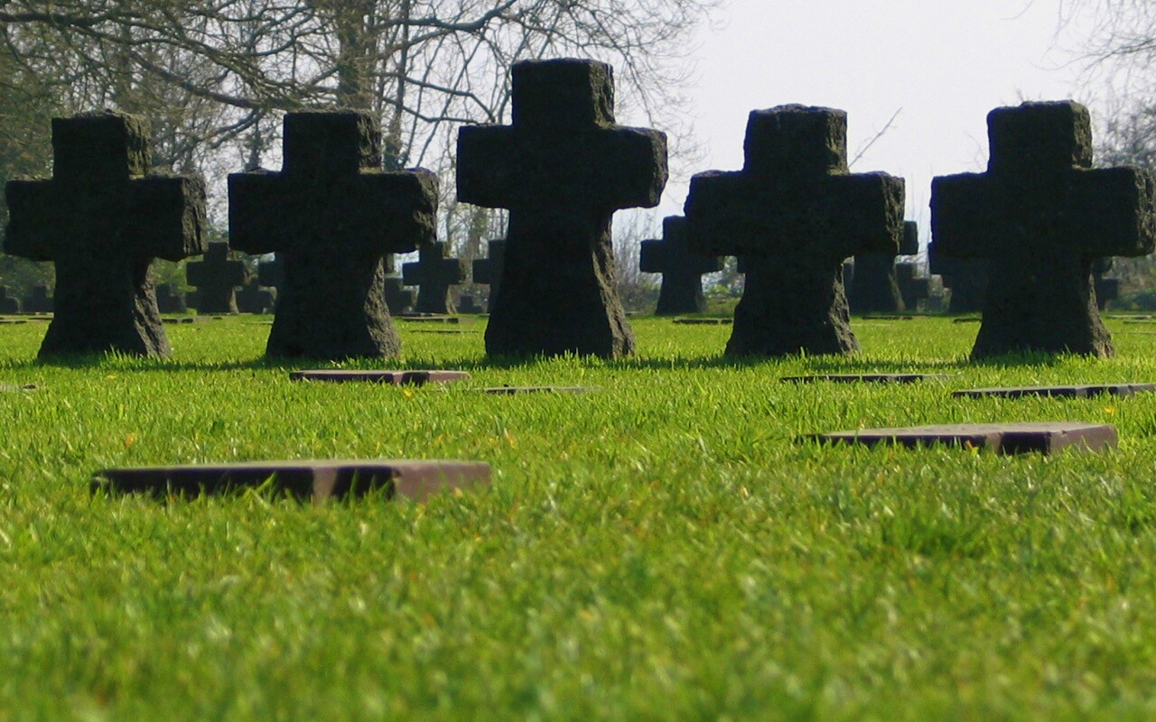 Кладбище обои