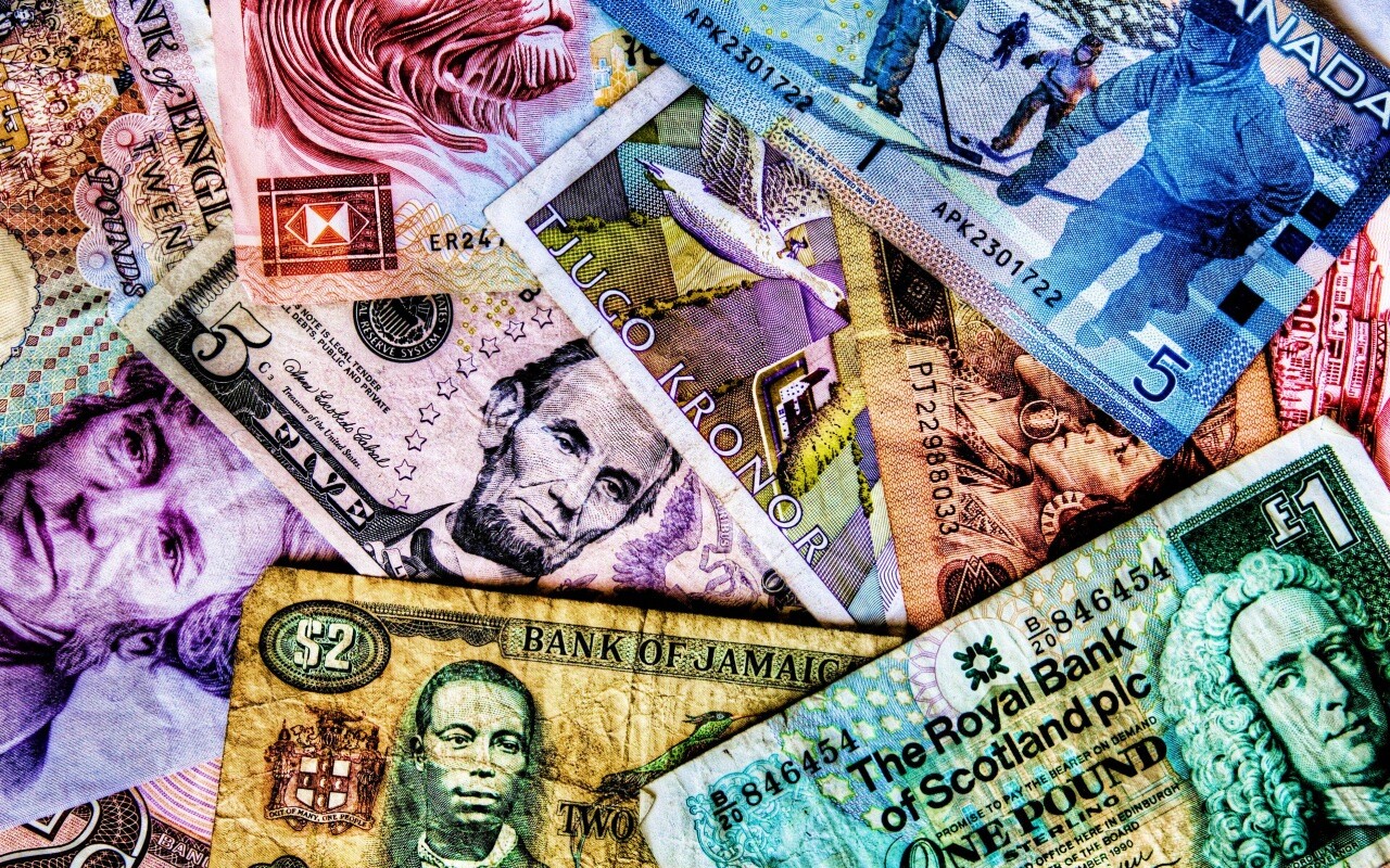 Купюры из разных стран обои